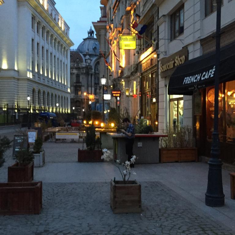 Dinamic Studio Old Town Bukarest Exteriör bild